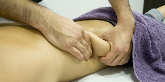 Disfruta los beneficios del masaje anticelulítico
