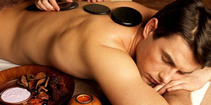Beneficios y contraindicaciones de los masajes con piedras calientes